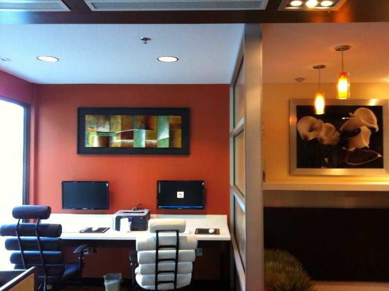 Holiday Inn Express Ft Lauderdale Cruise-Airport By Ihg Форт Лодърдейл Екстериор снимка